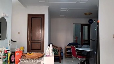 Penawaran Eksklusif, rumah Prestisius di Kembangan, Jakarta Barat, LB 200m²