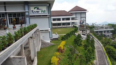 Gedung Komersil Strategis 6000m2 Dijual di Tawangmangu