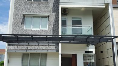 Jual Rumah Bagus Luas 200 m2 area Sutera Onix Alam Sutera, Tangerang