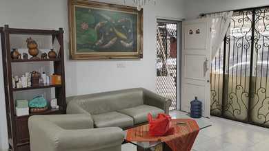 Dijual Rumah Strategis di Gading Serpong Cluster Michelia, Tangerang - LT 120m²