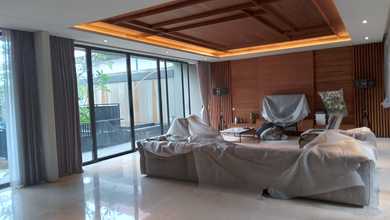 Hunian Mewah di Kawasan Alam Sutera, Tangerang, LB 1000m², Harga 25 Miliar