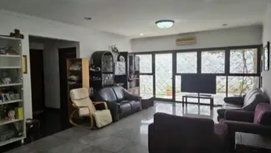 Hunian Mewah di Grogol Petamburan, Jakarta Barat, 4 Kamar Tidur, LT 387m²