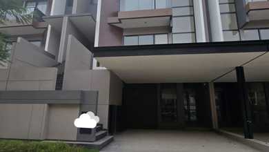 Jual Rumah Siap Huni di Cakung, Jakarta Timur, Luas 204 m2