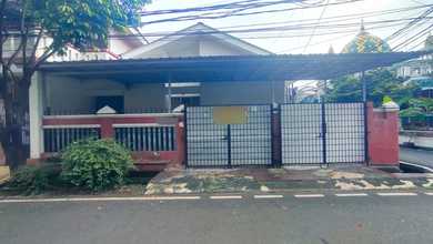 Rumah Unfurnished Lokasi Strategis Kawasan Duren Sawit