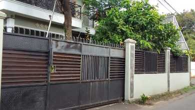 Rumah Dijual di Tanah Sareal, Bogor, LB 220m², Harga Terbaik!