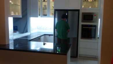 Rumah Mewah di Pondok Bambu, Jakarta Timur, 5 KT, LT 160m²