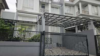 Rumah Area Luxury Sentul City, Bogor - Harga Menarik 3,95 Miliar