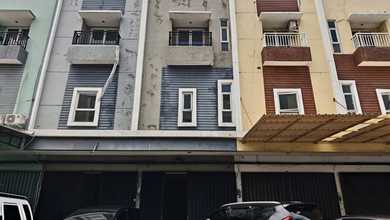 Dijual Ruko 3½ Lantai di Kota Harapan Indah, Medan Satria, Kota Bekasi. Cocok Untuk Kantor, Cafe, Tempat Les, dll