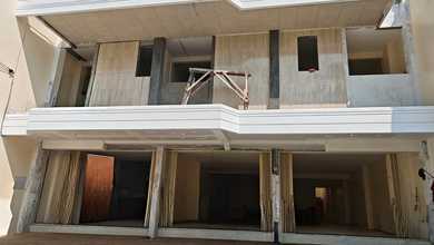 Dijual Ruko Baru 2 Lantai di Kota Harapan Indah, Medan Satria, Kota Bekasi