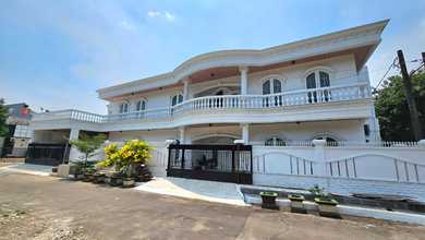 For Sale rumah Mewah di Harapan Indah, Bekasi - LT 375m²