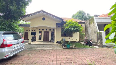 Rumah Siap Pakai di Area Sawangan, Depok, LT 300m²