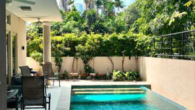 Hunian Sewaan Area SCBD, Jakarta Selatan, LB 800m², 5 KT