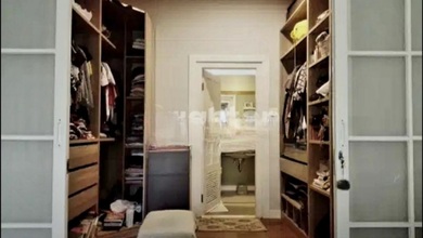 Rumah Elite di Kawasan Manyar, Surabaya, LB 275m², Harga 5 Miliar