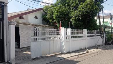 Rumah Elite di Kawasan Sambikerep, Surabaya, LB 400m², Harga 2,65 Miliar