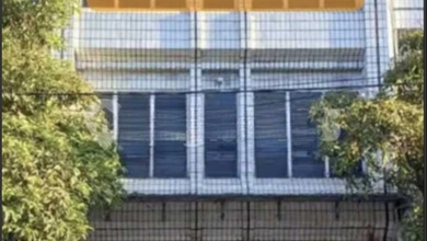 Ruko Tengah Kota 3 Lantai Area Pusat Grosir