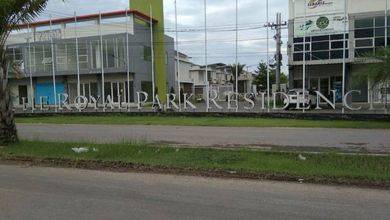 Rumah Furnished 2 Lantai Di Royal Park Residence Gununganyar