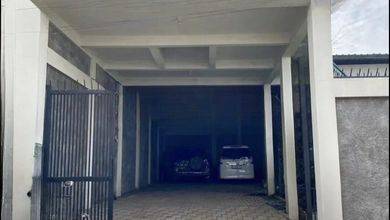 Rumah Modern LT 200 Jual di Gununganyar, Surabaya