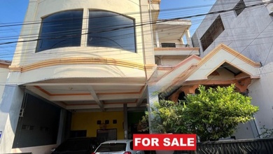 For Sale rumah Eksklusif di Gresik Kota, Gresik - LT 270m²