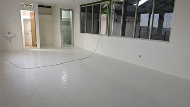 Gudang Baru Gress Daerah Tropodo Waru Dekat Juanda