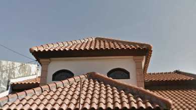 Kesempatan Eksklusif, rumah Prestisius di Surabaya Kota, Surabaya, LB 209m²