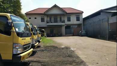 Gudang Ex Karoseri Di Daerah Bunder Legundi