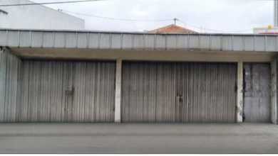 Promo Rumah di Wonocolo, Surabaya, LB 300m², Harga 2,15 Miliar