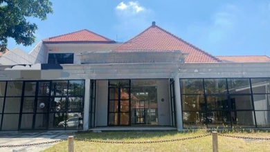 Rumah Strategis untuk Disewakan di Tegalsari, Surabaya, Harga 700 Juta /tahun
