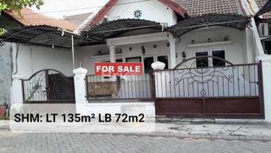 Properti Siap Pakai di Kawasan Gununganyar, Surabaya, LT 135m²