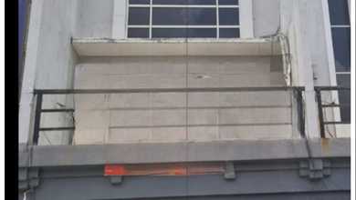 Ruko 3 Lantai Ex Bank Dekat Pelabuhan Industri