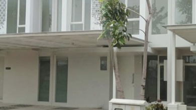 Rumah Semi Furnish Grand Pakuwon Canberra Dekat Citraland