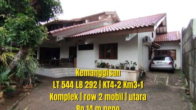 Hunian Mewah di Kemanggisan, Jakarta Barat, 5 Kamar Tidur, LT 544m²
