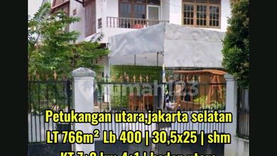 Rumah Elegan di Pesanggrahan, Jakarta Selatan, 9 KT, LT 766m²