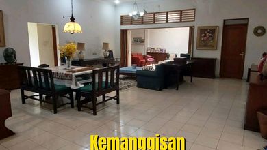For Sale rumah Mewah di Kemanggisan, Jakarta Barat - LT 380m²