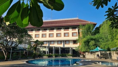 Hotel Bumi Wiyata Strategis Tepi Jalan Utama Margonda Depok Jawa Barat