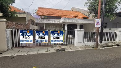 Rumah Elite di Kawasan Kedoya Selatan, Jakarta Barat, LB 200m², Harga 2,6 Miliar