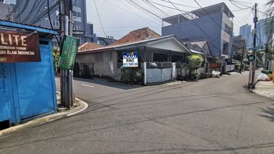 Penawaran Langka, rumah Prestisius di Tomang, Jakarta Barat, LB 100m²