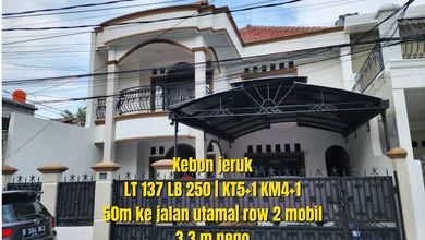 Dijual rumah Mewah di Kebon Jeruk, Jakarta Barat - LT 137m²