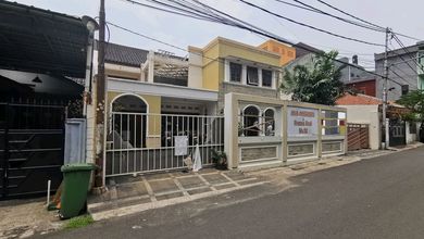 Rumah Prestisius di Kawasan Kebon Jeruk, Jakarta Barat, LB 800m², Harga 14 Miliar