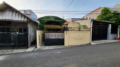 Rumah Dijual di Kebon Jeruk, Jakarta Barat, LB 124m², Harga Terbaik!