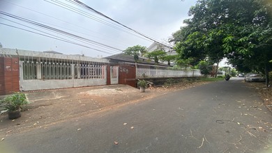Penawaran Eksklusif, rumah Mewah di Kemanggisan, Jakarta Barat, LB 550m²