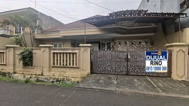 Dijual rumah Mewah di Kebon Jeruk, Jakarta Barat - LT 391m²