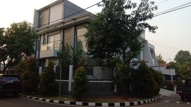 Dijual rumah Premium di Pulomas, Jakarta Timur - LT 192m²