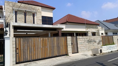 Rumah Area Premium Rawamangun, Jakarta Timur - Harga Terbaik 9,5 Miliar