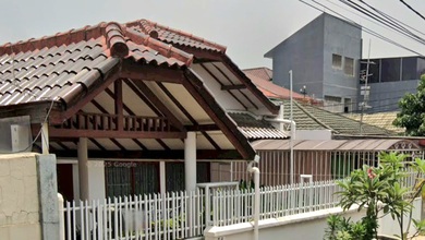 Rumah Mewah di Kayu Putih, Jakarta Timur, 3 KT, LT 294m²