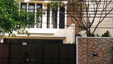 Jual Cepat Rumah Elit area Tebet, Jakarta Selatan, LT 216 m2