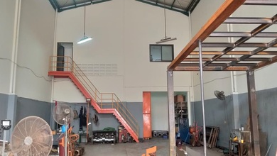 Di Jual Gudang Luas 432 Meter Bizpark Green Sedayu.