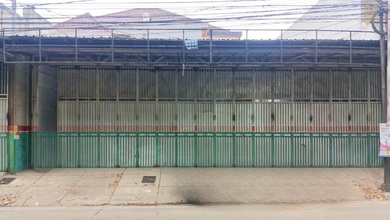 Tempat Usaha Bangunan Ex Bengkel Kranji Bekasi.