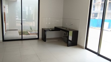 Kesempatan Langka, rumah Prestisius di Fatmawati, Jakarta Selatan, LB 300m²