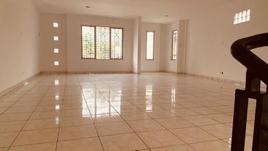 Sewa Ruko Gandeng Bagus Komersil Bintaro Tangerang Selatan 