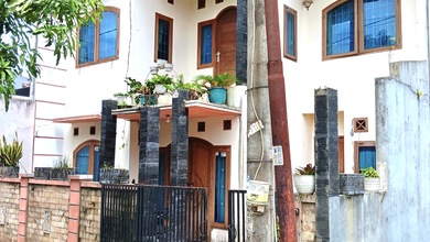 Kesempatan Rumah di Cibinong, Bogor, LB 135m², Harga 750 Juta